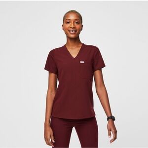Catarina One-Pocket Scrub Top™